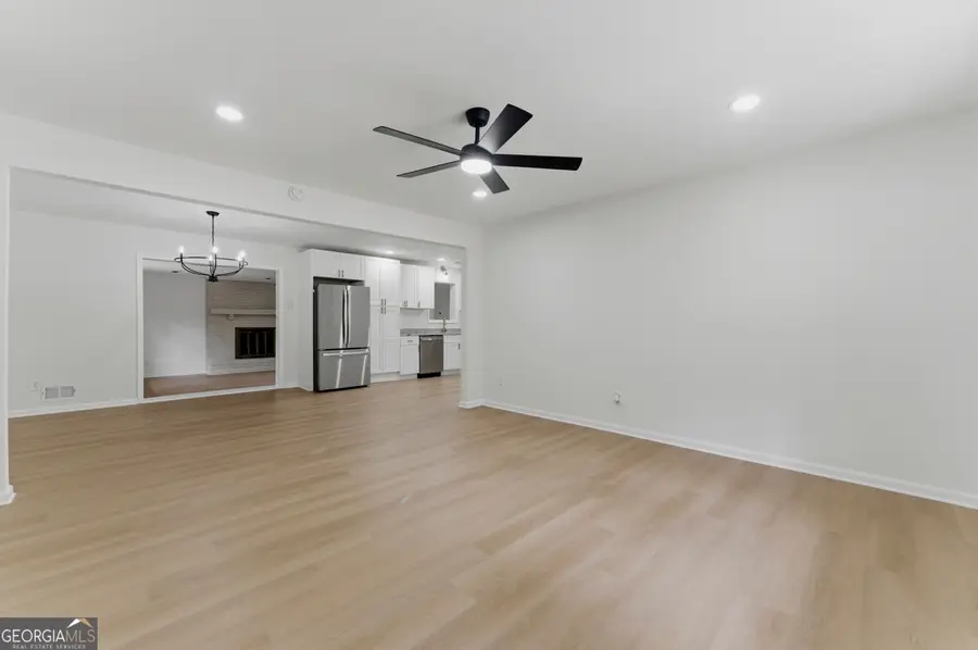 5824 Oakleaf Way, Stone Mountain, GA 30087 - #3