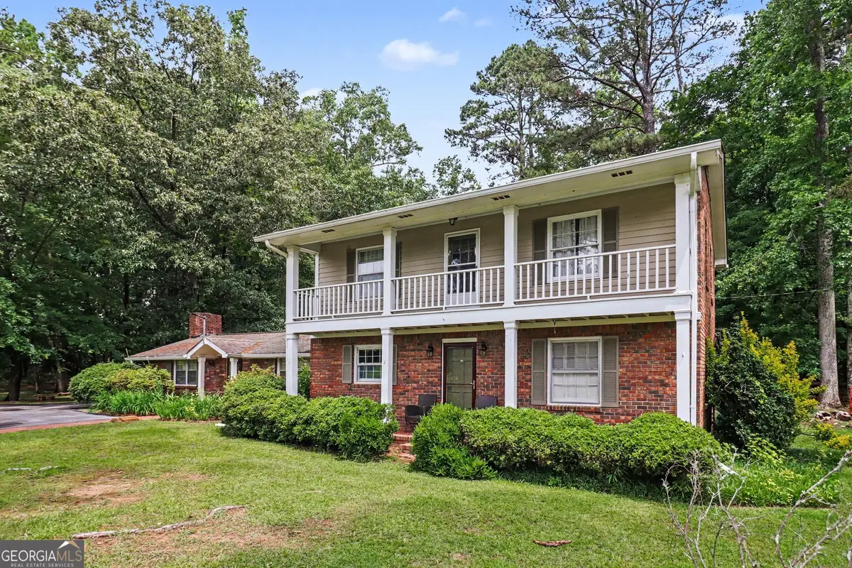525 Lawshe Road, Senoia, GA 30276 - #1