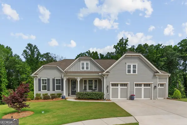 386 Kentucky Court, Hoschton, GA 30548