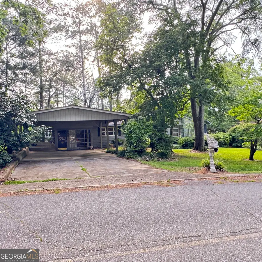 207 Iris Drive, Centre, AL 35960 - #3