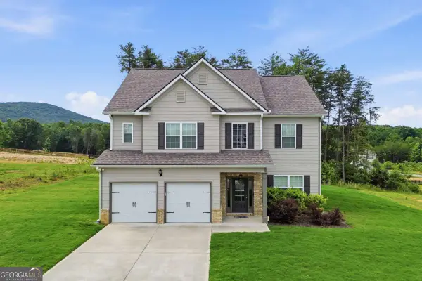 61 N Village Circle, Rydal, GA 30171