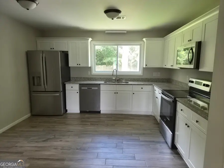 221 Gilchrist Drive, Warner Robins, GA 31093 - #3