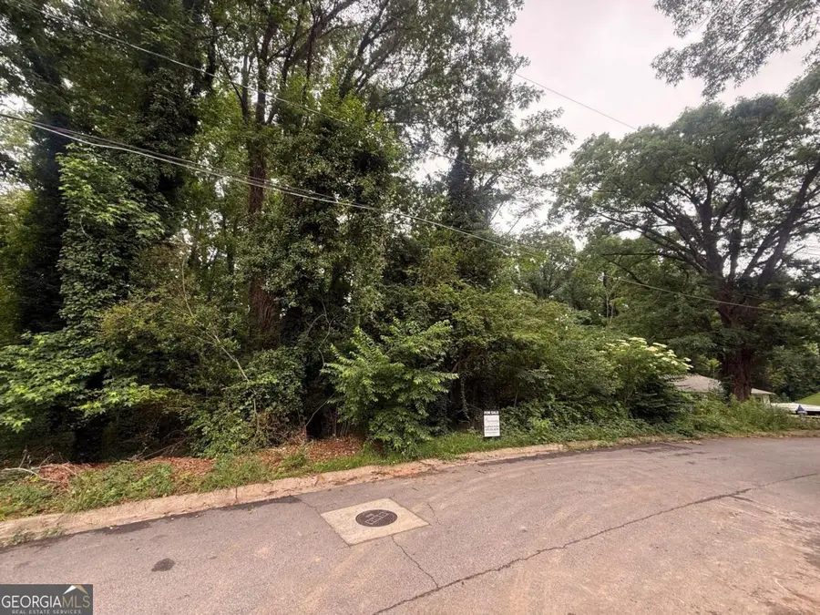 2560 Gordon Circle Se, Smyrna, GA 30080 - #3