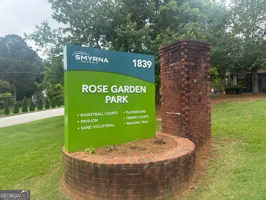 2566 Gordon Circle Se, Smyrna, GA 30080 - #2