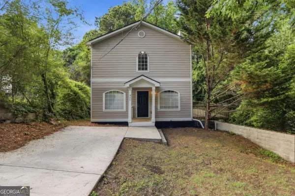 820 Magna Carta Drive Nw, Atlanta, GA 30318