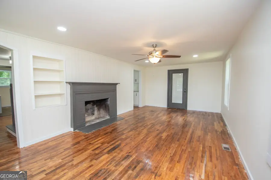 250 Lagrange Street, Grantville, GA 30220 - #3