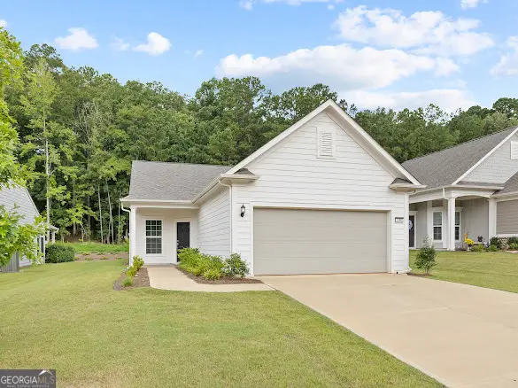 1300 Starboard Way, Greensboro, GA 30642