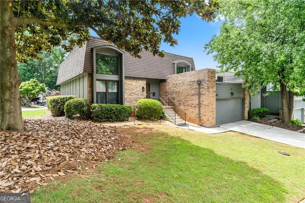 235 Leeward Lane, Roswell, GA 30076 - #1