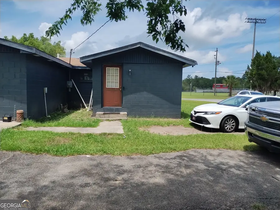 511 Greene Street, Darien, GA 31305 - #2