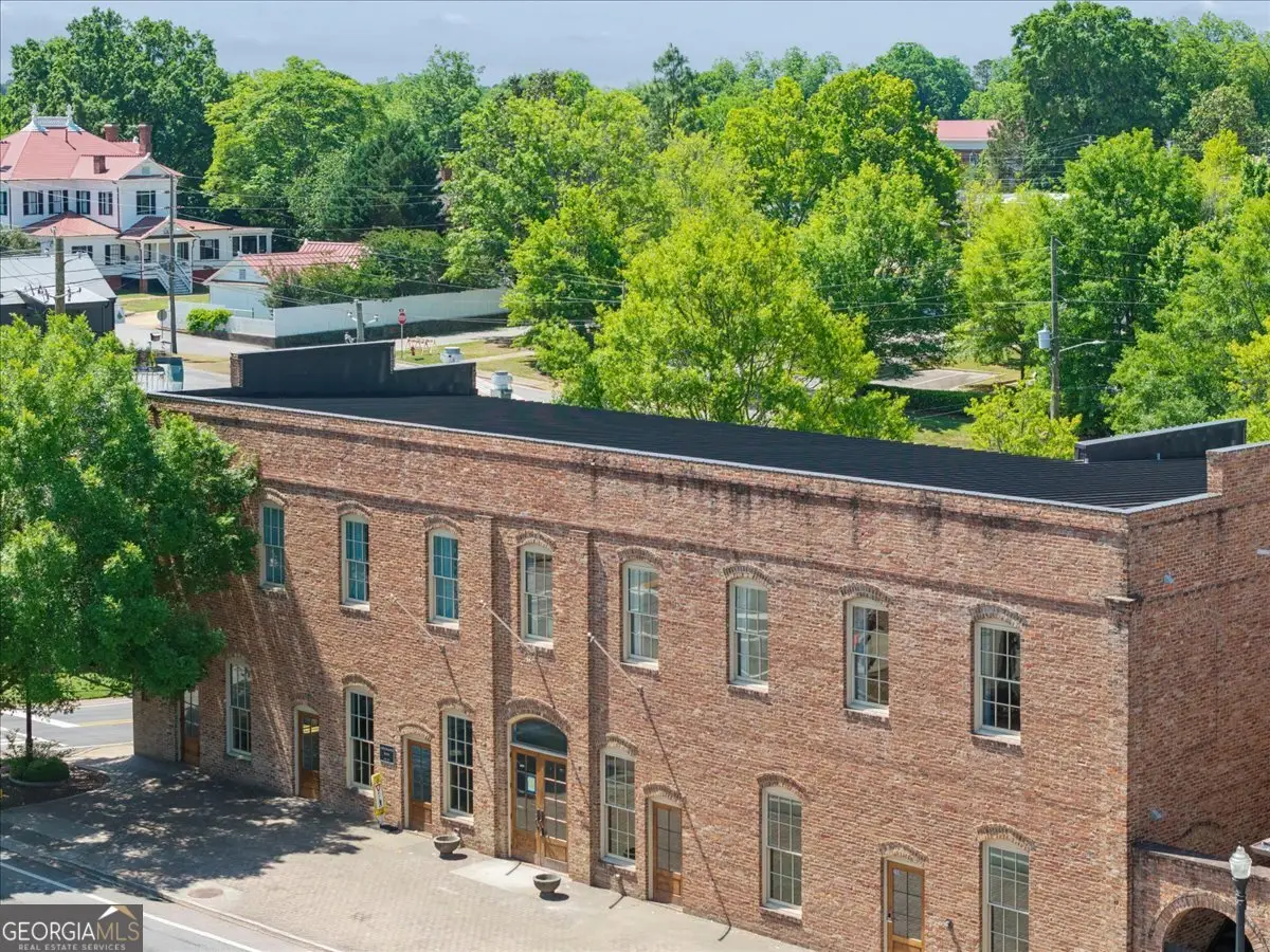 200 W Washington St, Unit C, Madison, GA 30650 - #1