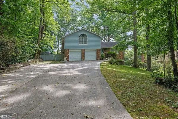 4916 Oak Grove Drive, Buford, GA 30518