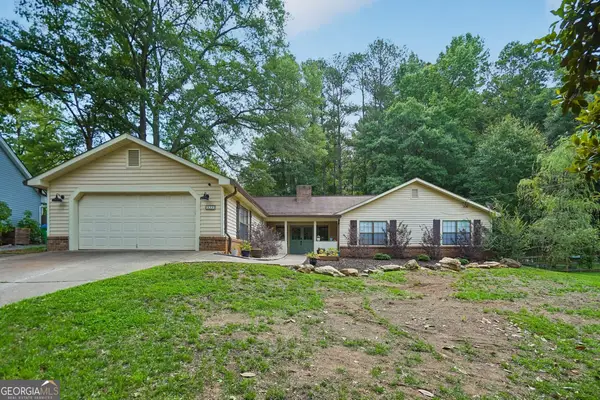 1372 Crooked Tree Court Sw, Lilburn, GA 30047