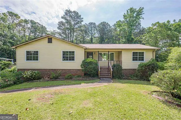255 Sabrina Court, Woodstock, GA 30188
