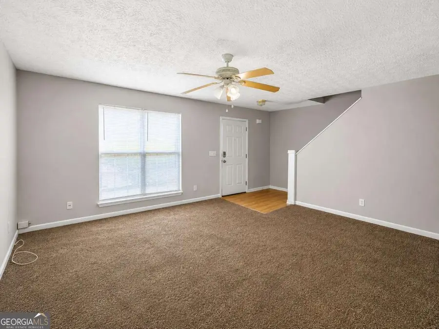 5737 Strathmoor Manor Circle, Lithonia, GA 30058 - #2