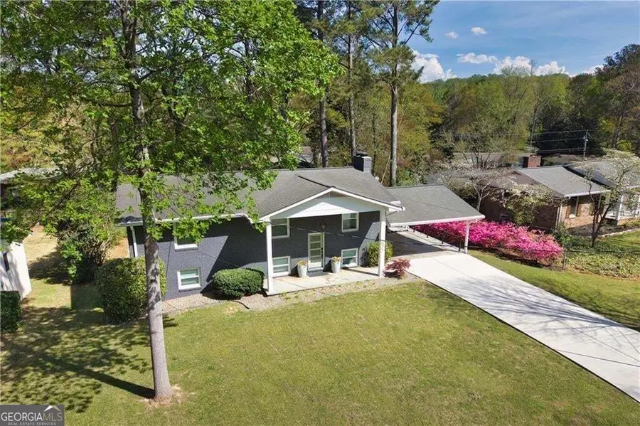 677 Hillandale Circle Sw, Marietta, GA 30064 - #3