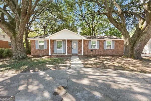 114 Karen Drive, Warner Robins, GA 31088