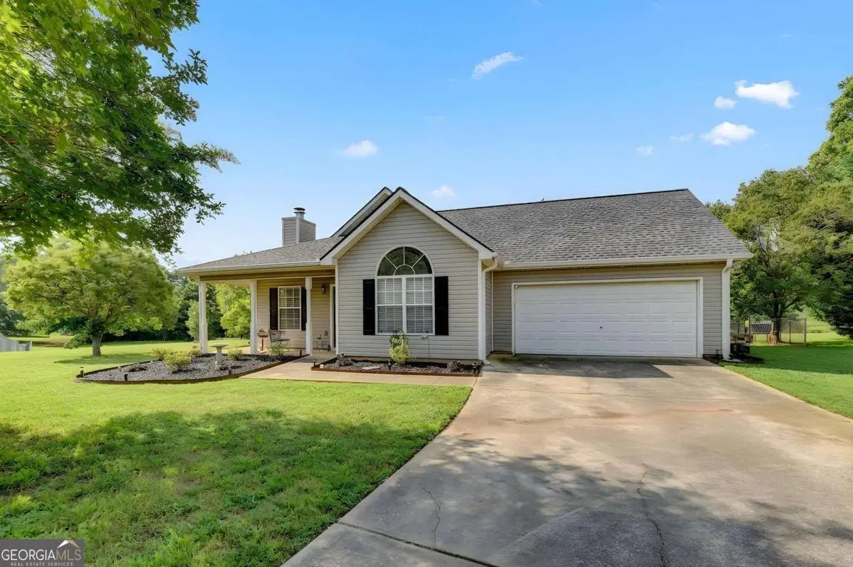 915 Cove Place, Locust Grove, GA 30248 - #1