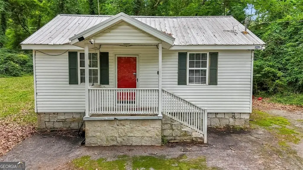 281 Valley Lake Drive, Stone Mountain, GA 30087 - #1