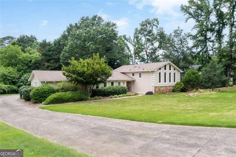 953 Hidden Hollow Drive, Marietta, GA 30068 - #2