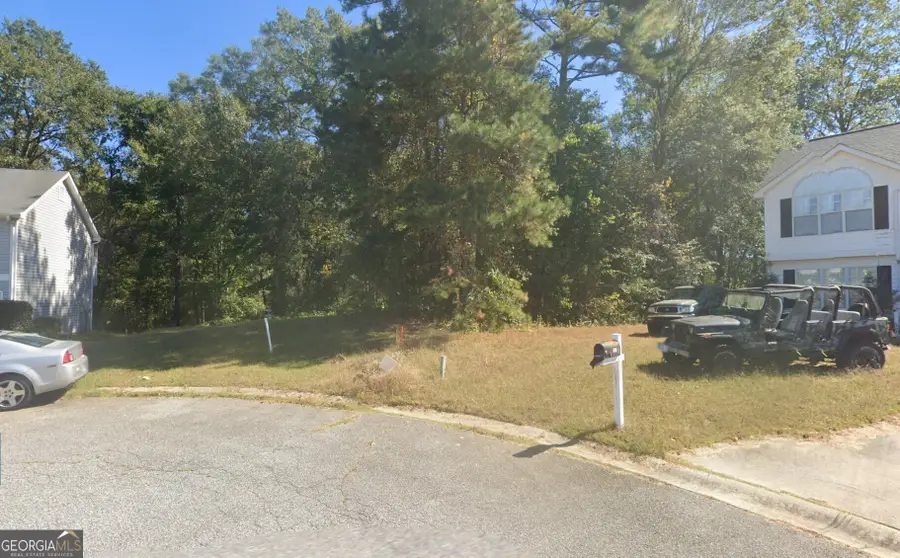 135 Bombay Ln, Grantville, GA 30220 - #2