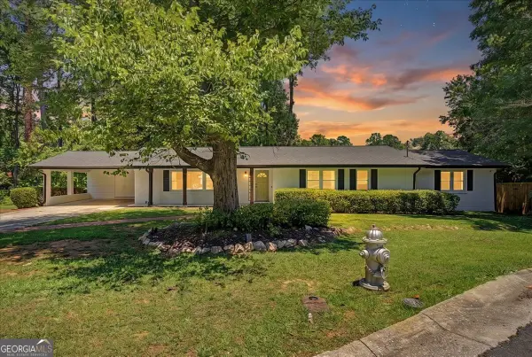2718 Pine Grove Court, Austell, GA 30106