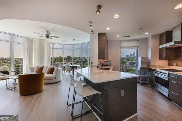 222 12th Street Ne #806, Atlanta, GA 30309