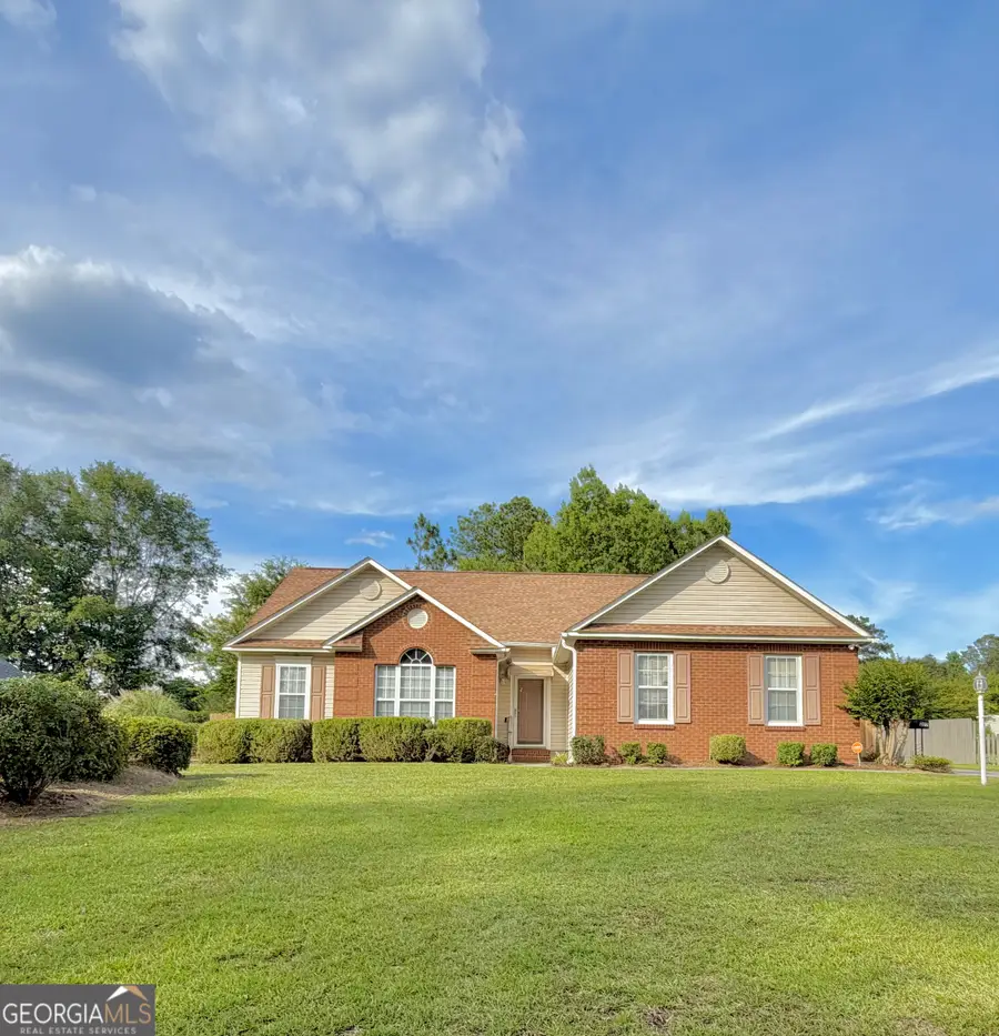 202 Westchester Drive, Dublin, GA 31021 - #2