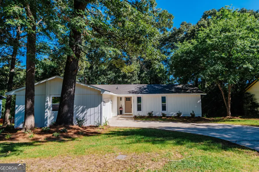 121 Eastlake Drive, Warner Robins, GA 31093 - #2
