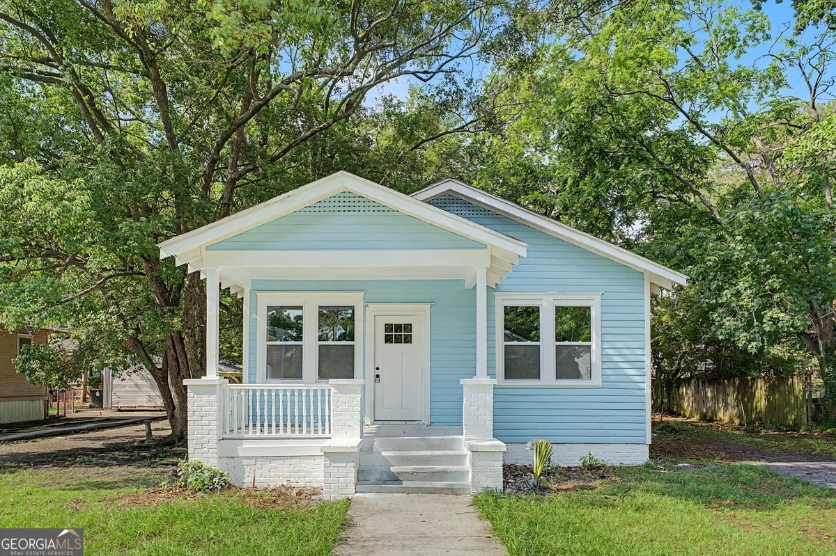 812 E 33rd Street, Savannah, GA 31401 - #1
