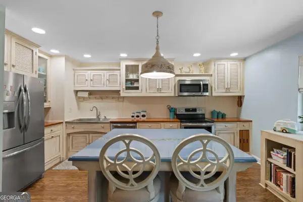 3060 Balearic Drive Se, Marietta, GA 30067