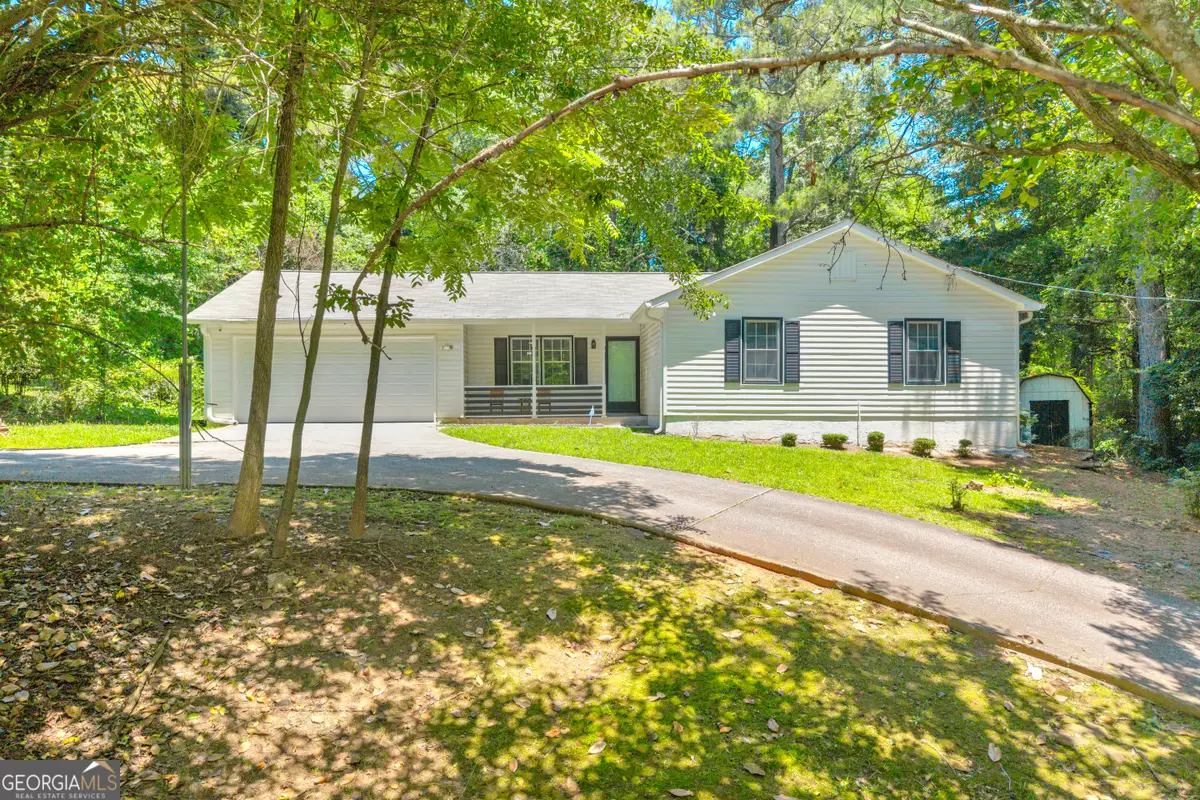 3992 Wrexham Drive, Snellville, GA 30039 - #1