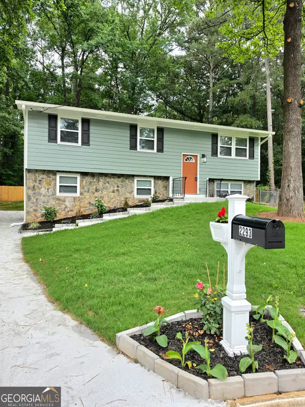 2293 Cherokee Valley Drive, Lithonia, GA 30058