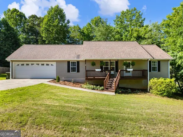 50 Kensington Drive, Cleveland, GA 30528