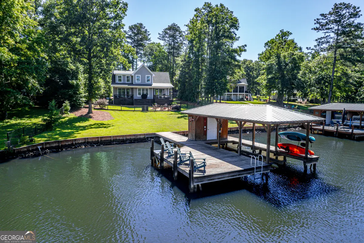 110 Harbour Point Nw, Milledgeville, GA 31061 - #1