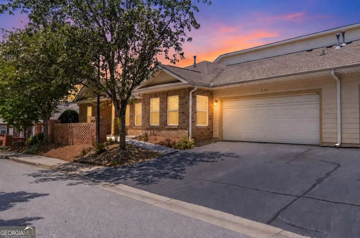 235 Villa Park Circle, Stone Mountain, GA 30087 - #1