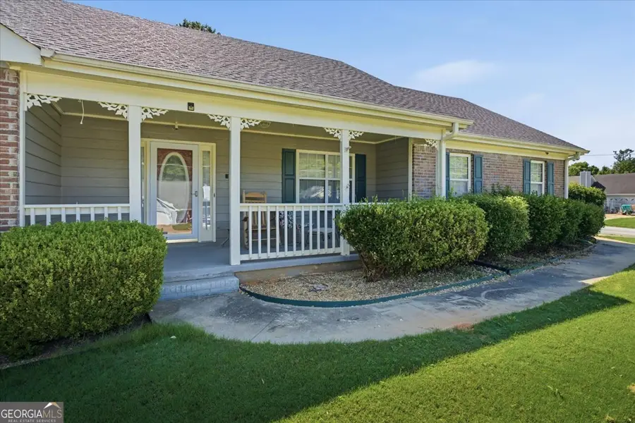 15 Ashton Court, Covington, GA 30016 - #3