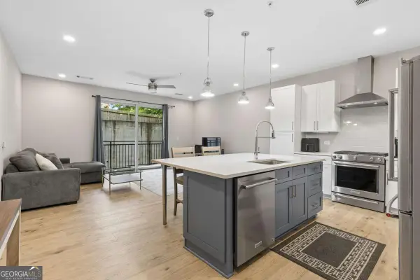22 Airline Street Ne #108, Atlanta, GA 30312