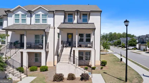 3564 Shore Wood Avenue, Lawrenceville, GA 30044