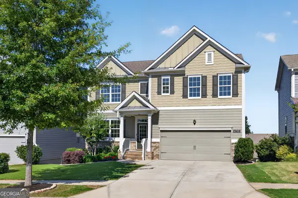 6732 Scarlet Oak Way, Flowery Branch, GA 30542
