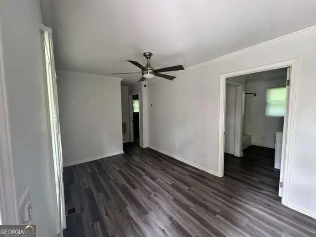 5552 Lakeside Drive, Union City, GA 30291 - #3