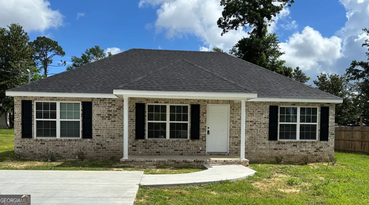 304 E 6th Street, Vidalia, GA 30474 - #1
