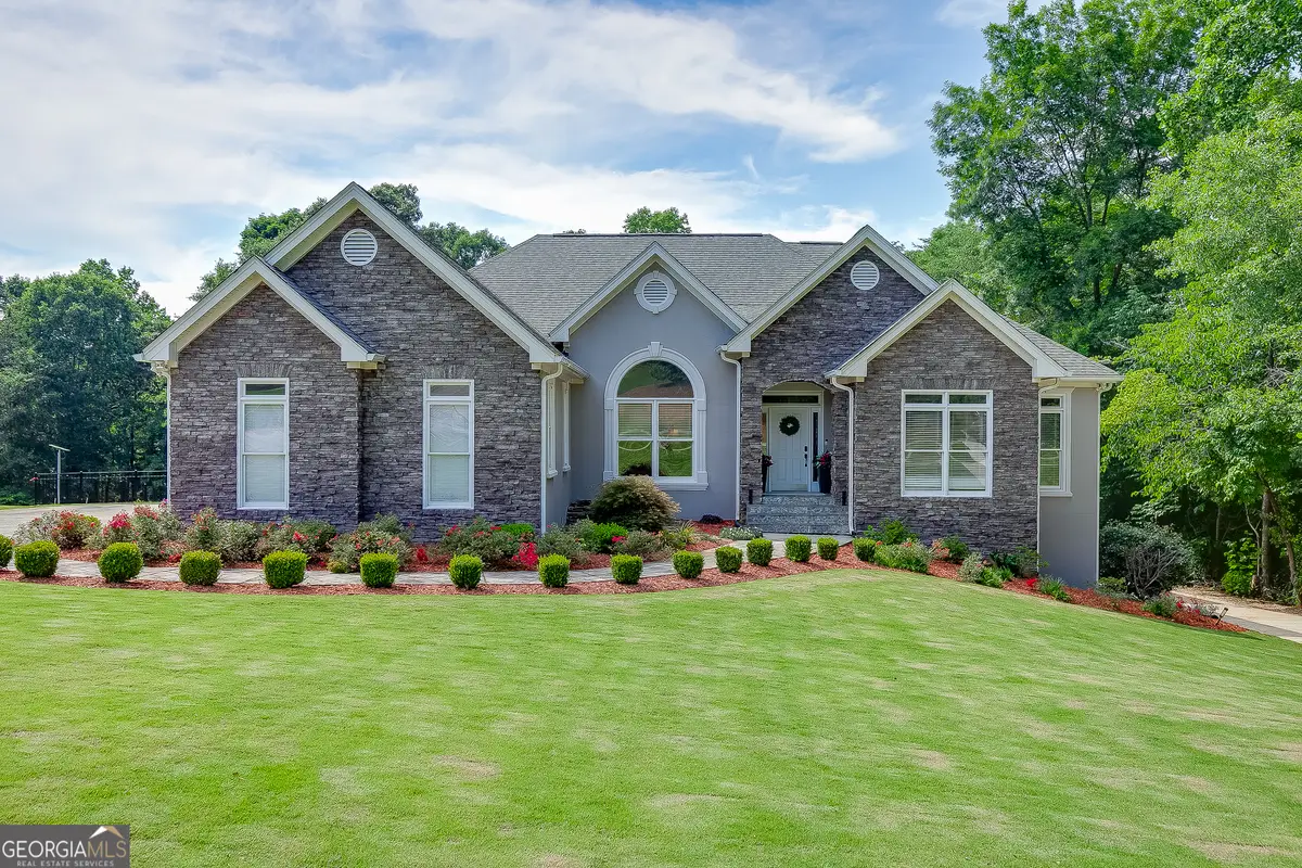 765 River Chase, Hoschton, GA 30548 - #1