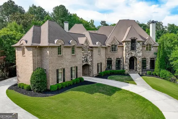 453 Londonberry Road, Sandy Springs, GA 30327