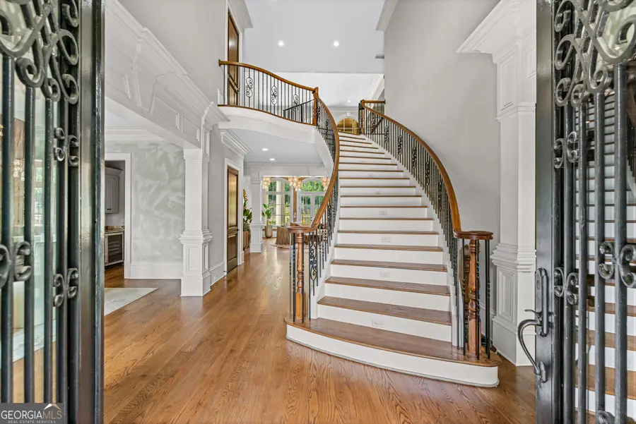 453 Londonberry Road, Sandy Springs, GA 30327 - #3