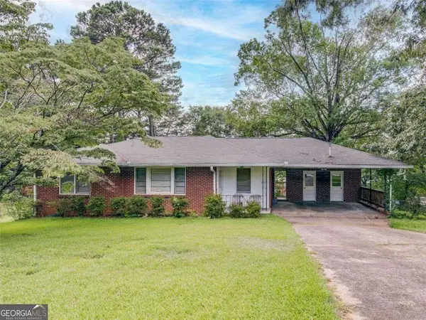 5301 Crystal Lane, Atlanta, GA 30349