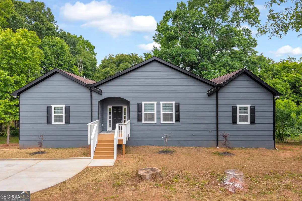 599 Chambers Road, Commerce, GA 30530 - #1