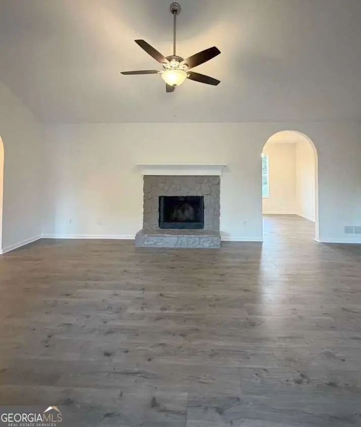 711 Cloverdale Drive, Monroe, GA 30656 - #2