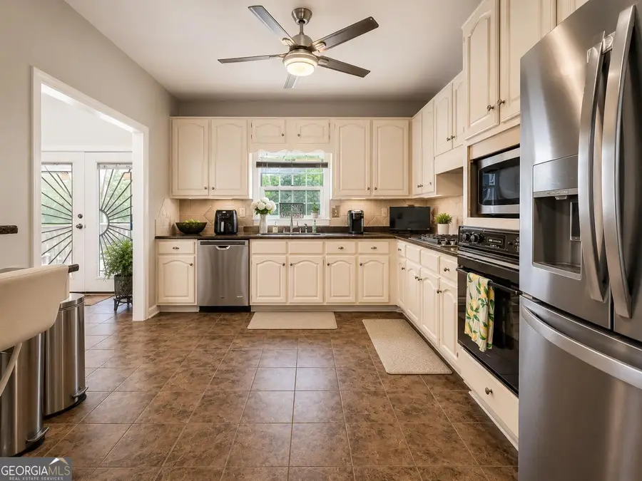 1950 Honeybee Creek Drive, Griffin, GA 30224 - #3