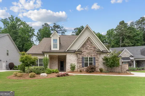 226 Sweetbriar Club Drive, Woodstock, GA 30188