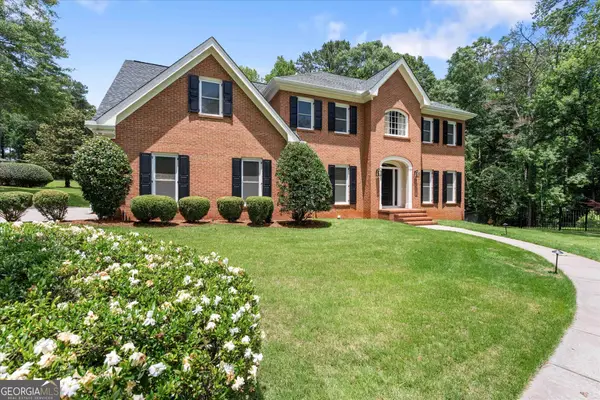 102 Lisa Lane, Carrollton, GA 30117